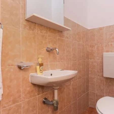 1 Bedroom Gorgeous In شقة